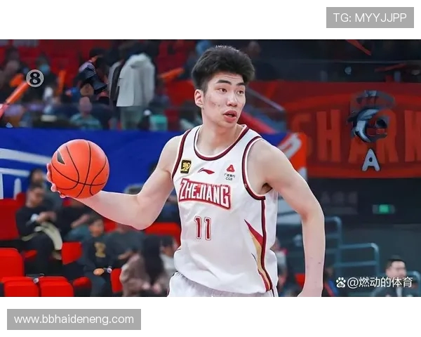 以余嘉豪留洋有东有西愿外走者皆值得尊重的篮球态度诠释中国球员未来之路